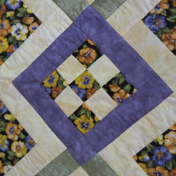 Vintage 2003 Handmade Floral Geometric Purple Yellow Pansies Table Runner Quilt - Picture 6 of 9